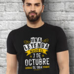 Camiseta personalizada con tu fecha de cumpleaños "Una leyenda nació ... (Tu fecha)"